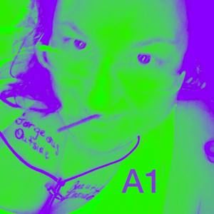 Meet your Posher, Pauline